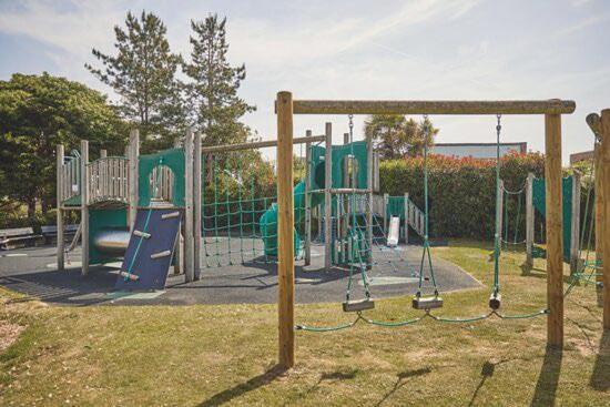 Caravan Church Farm Holiday Village Pagham Ngoại thất bức ảnh
