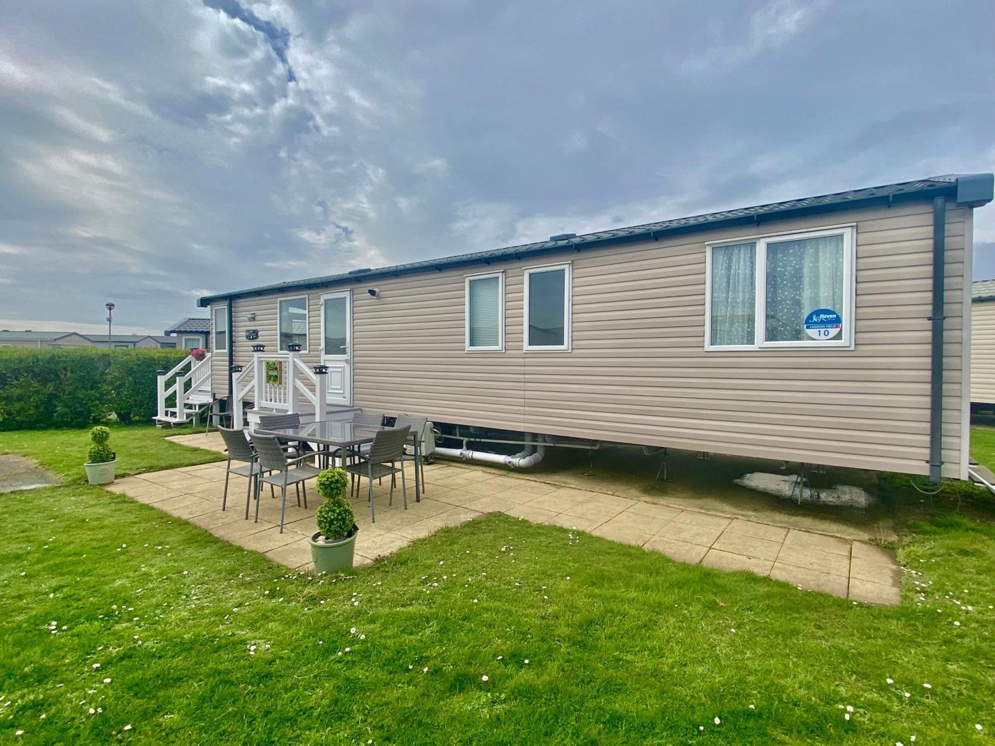 Caravan Church Farm Holiday Village Pagham Ngoại thất bức ảnh